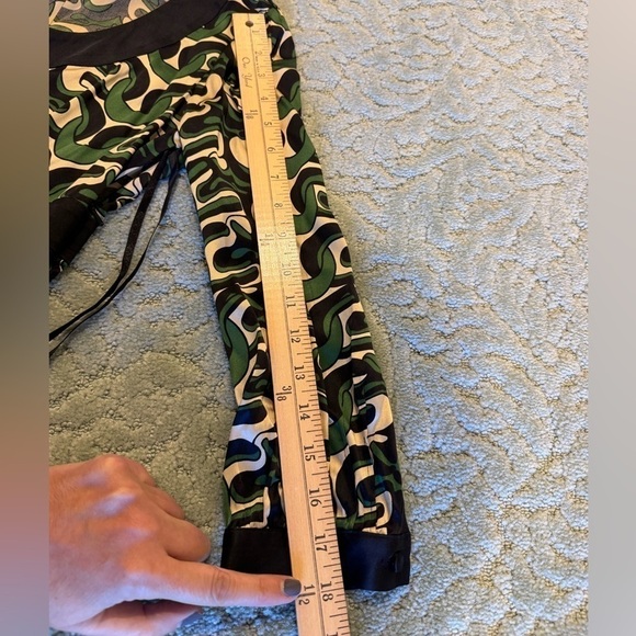 Diane Von Furstenberg Silk Steffi chain link pattern Dress Size 2 - Picture 10 of 15